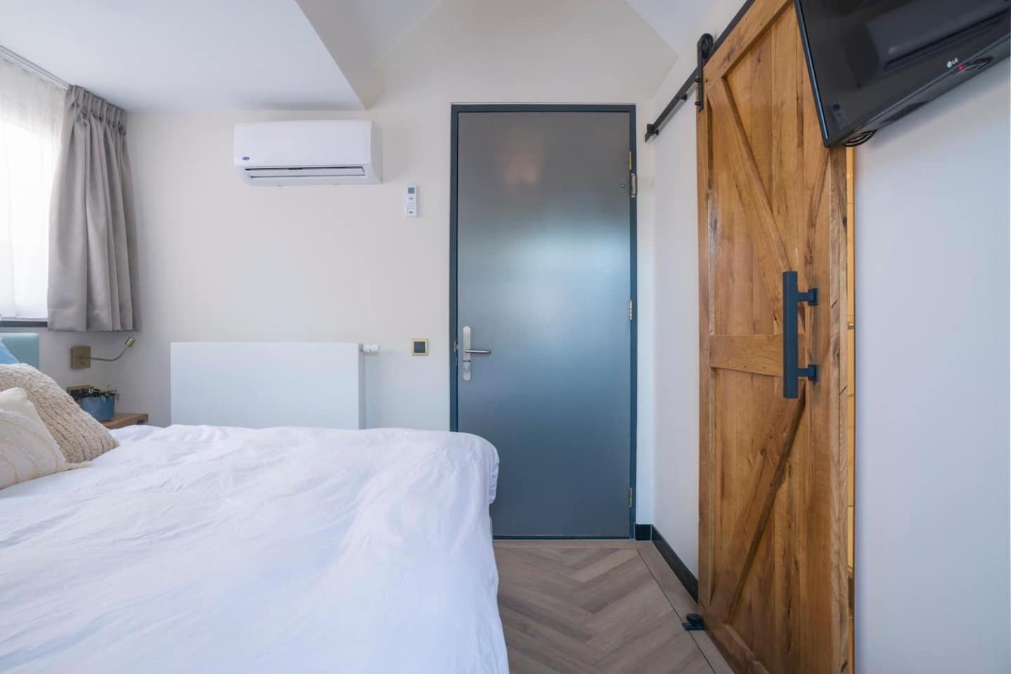 Lovely Suite Newly Renovated Tilburg Esterno foto